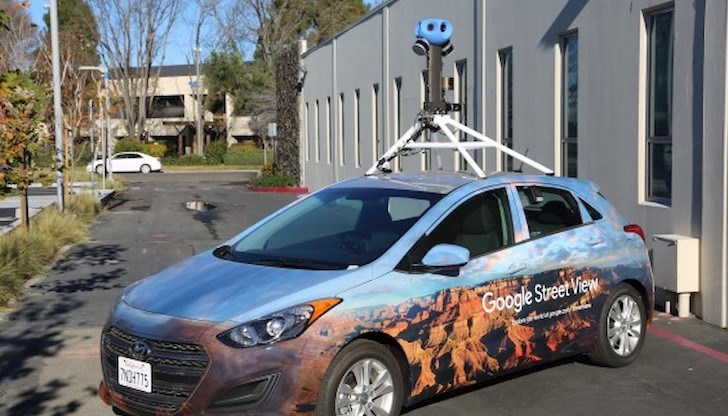 Целта е да се актуализират Google Street View изображенията на градове, пътища и магистрали в Google Maps Целта е да се актуализират Google Street View изображенията на градове, пътища и магистрали в Google Maps