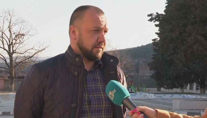 Централата се намира близо до Белово, в с. Сестримо. Хората, които работят в нея от селото бяха спокойни