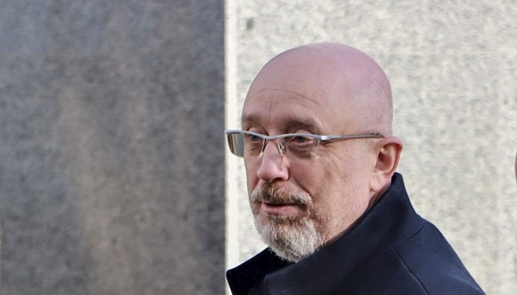 Това са още 12 бойни и мотивирани бригади, заяви министърът на отбраната Олексий Резников Това са още 12 бойни и мотивирани бригади, заяви министърът на отбраната Олексий Резников