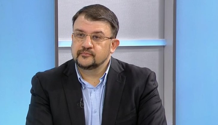 ГЕРБ се е окопала във властта 12 години и нейните чиновници саботират всички процеси