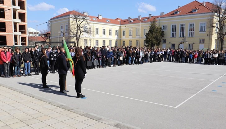 Навършват се 100 години от преименуването на школото на името на Баба Тонка