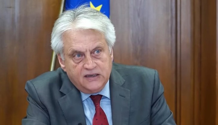 МВР няколко месеца е събирало данни, преди да образува разследването и има няколко източника