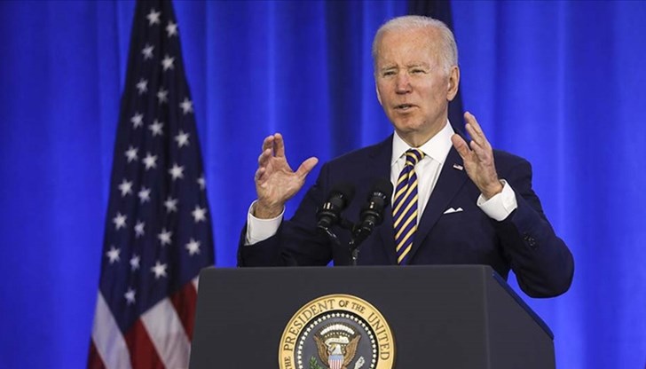 Президентът на САЩ Джо Байдън разреши днес страната му да достави на Украйна още оръжия и друга помощ за общо 200 милиона долара Президентът на САЩ Джо Байдън разреши днес страната му да достави на Украйна още оръжия и друга помощ за общо 200 милиона долара