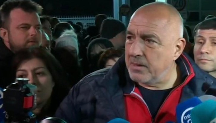 Спектакълът е неприятен за гледане, но не бързайте да сменяте канала Спектакълът е неприятен за гледане, но не бързайте да сменяте канала