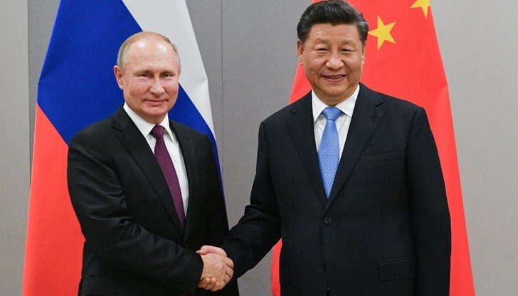 Съветникът на президента Джо Байдън по националната сигурност Джейк Съливан предупреди, че Пекин ще понесе сериозни последствия, ако изпълни молбата на Москва