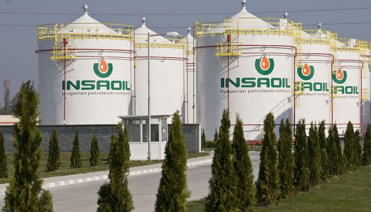 От компанията публикуваха позиция, в която призовават министрите от правителството да "спрат със спекулациите и да не намесват петролната компания във войната си с прокуратурата" От компанията публикуваха позиция, в която призовават министрите от правителството да "спрат със спекулациите и да не намесват петролната компания във войната си с прокуратурата"