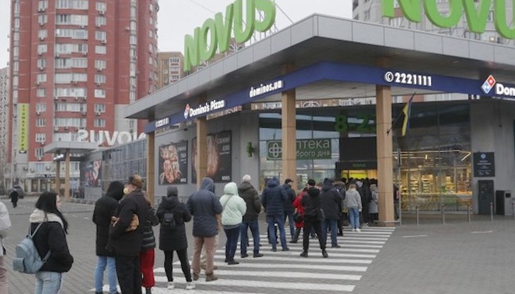 Забранява се да се изнасят парични суми в размер над 10 000 долара