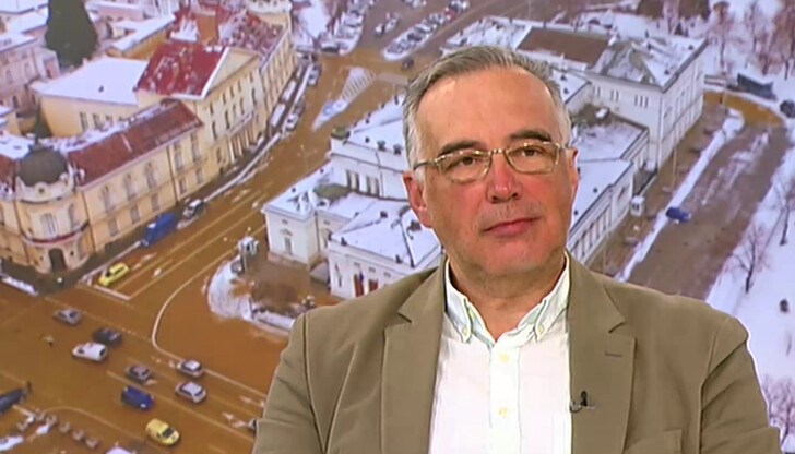 Кутев показа, както Борисов, че заедно със Стефан Янев се облизват за властта Кутев показа, както Борисов, че заедно със Стефан Янев се облизват за властта