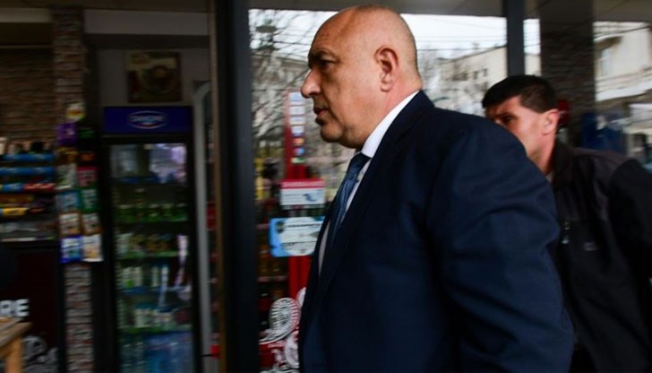 Отказа всякакъв коментар пред медиите