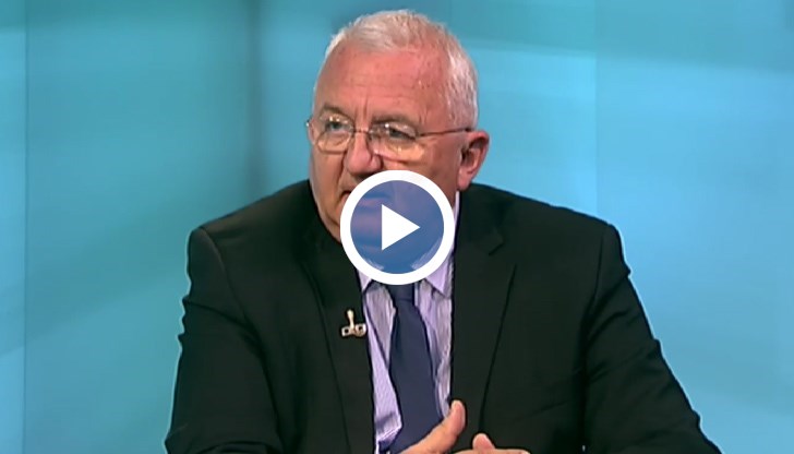 Според него зеленият сертификат няма да е пречка за настаняване на бежанците