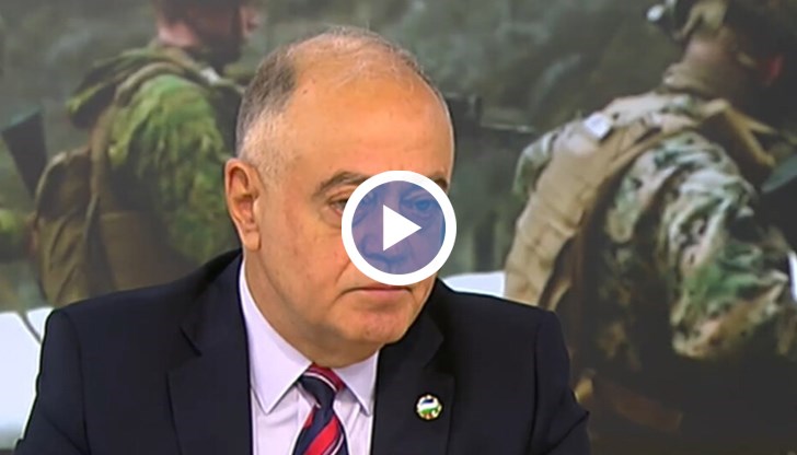 „Имам съмнения, че българските служби за сигурност са знаели кога ще започне войната, но не са съобщили", каза Атанасов