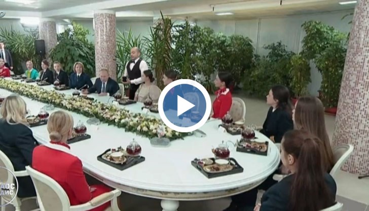 Водещият на bTV се подигра на руския президент след фалшивия клип, който Кремъл излъчи пред цял свят