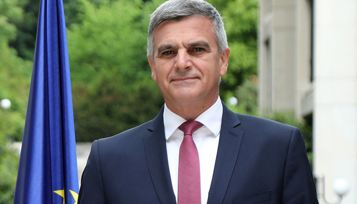 "Много правилно и навременно решение е смяната на Янев, това