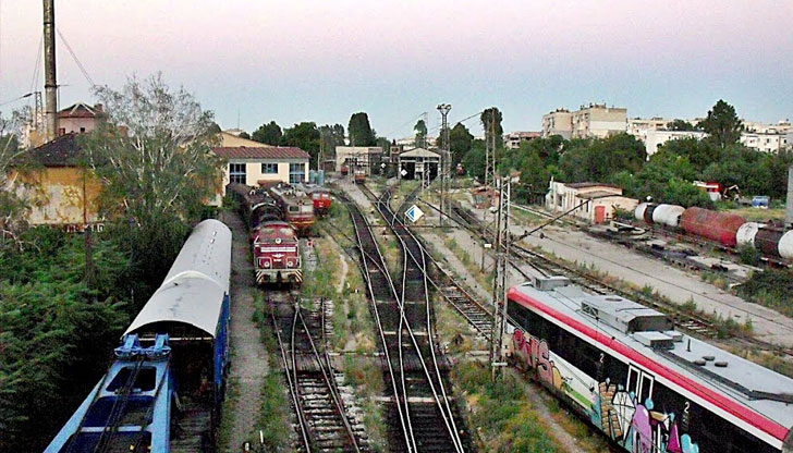 Трагедията е станала около 16:00 часаРаботник от Локомотивното депо в