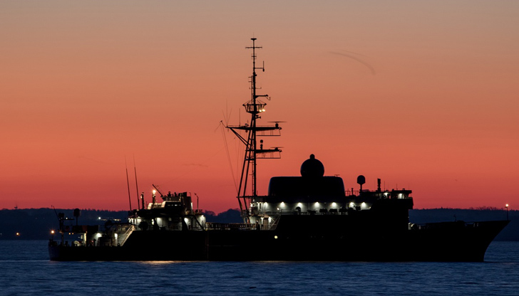 18 български моряци на кораба &ldquo;Царевна&rdquo; са блокирани вече 15-и