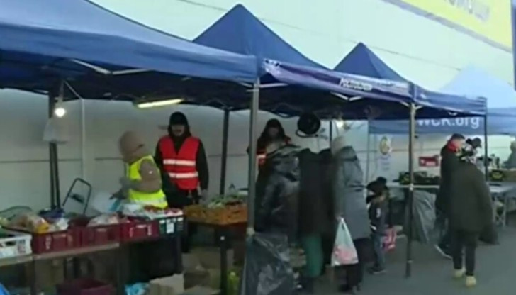 Отвори пункт за предварително приемане на бежанци на ГКПП "Дунав