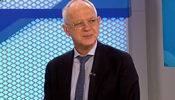 "В момента имаме запас за 10 дни от газохранилището в