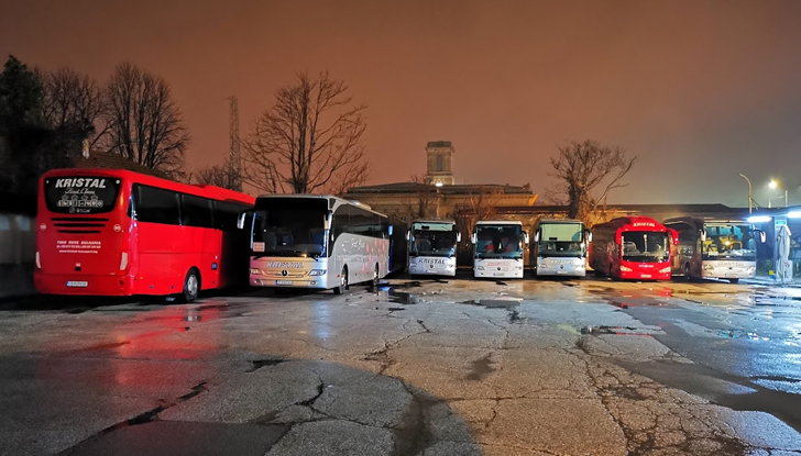 Виждате, че всичко скача - не само горивата. Консумативите, гуми,