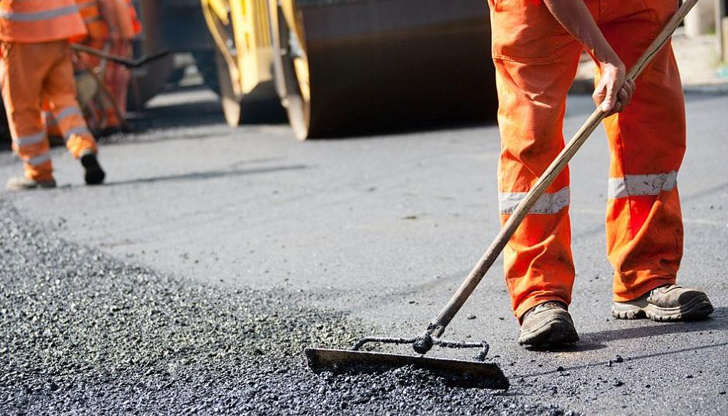 В подготвяната план-програма за ремонти на републиканските пътища през 2022