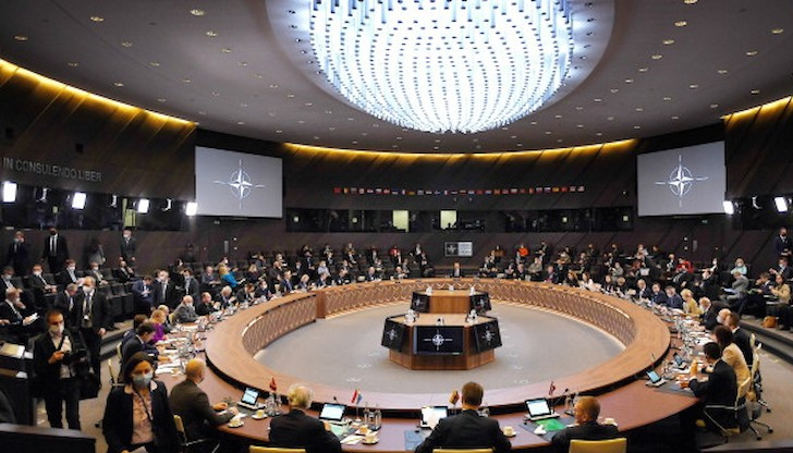 Съюзниците от НАТО отхвърлиха искането на Киев да се създаде