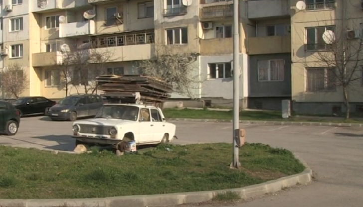 Живущите в кв. &bdquo;Чародейка&ldquo; от години се борят с институциите