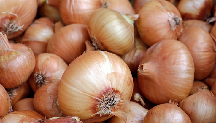 В почти всеки дом лукът е най-важният продукт в повечето