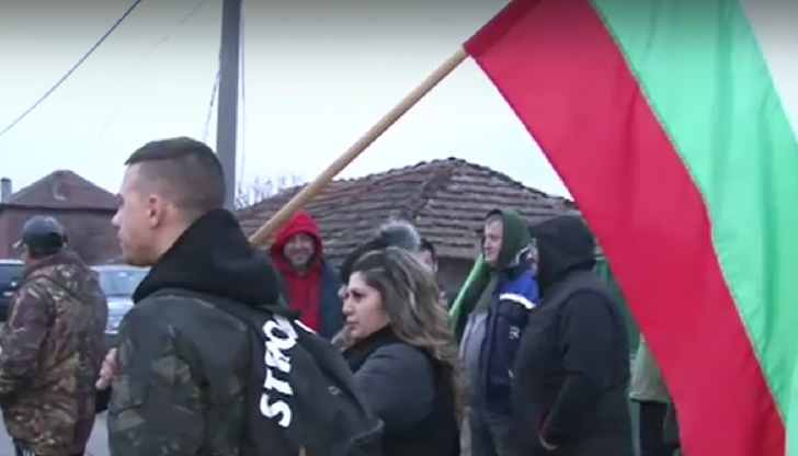 Днес от 6 сутринта затвориха пътя Обручище - Гълъбово -