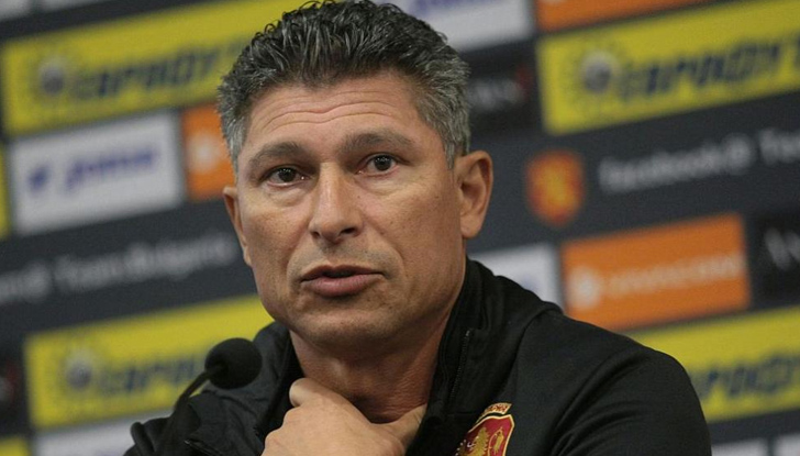 Балъков даде ценни съвети на борещия се ЩутгартОт германското издание