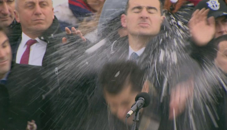 Русенец се оказа един от хората, хвърляли снежни топки по