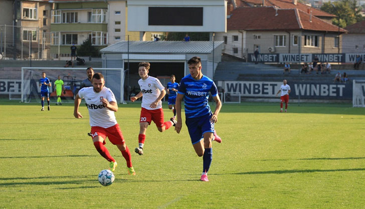 Дунав (Русе) разгроми Спортист в Генерал Тошево с 6:1.Двубоят е