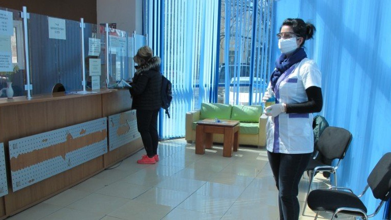 Недостиг на лекари има в над 70% от болниците, а