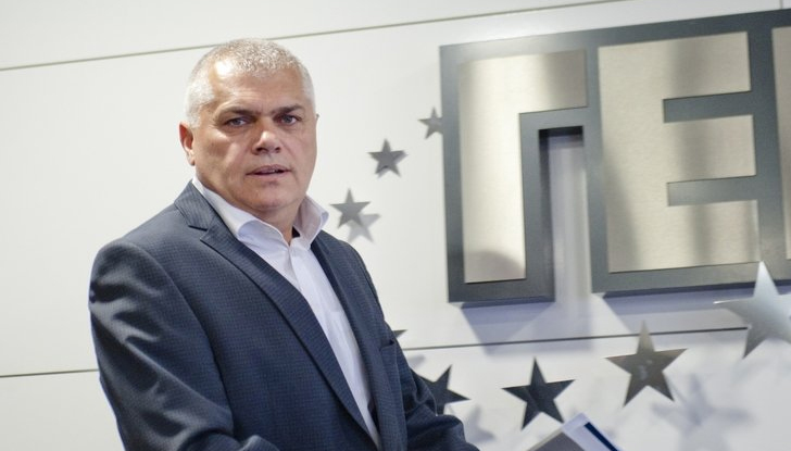 Много неща можем да дадем - противотанкови средства и боеприпаси.