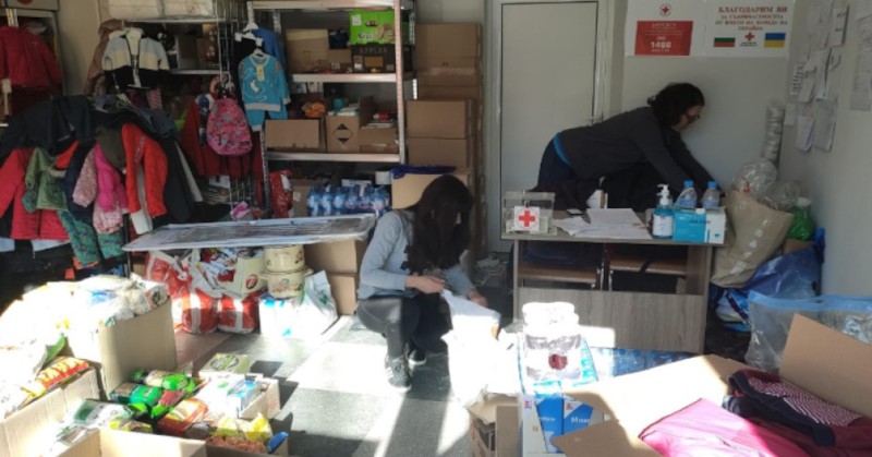 11 украински граждани с тримесечно бебе са били прогонени от