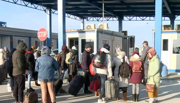 Няма засилен мигрантски натиск от Украйна през ГКПП „Дунав мост“