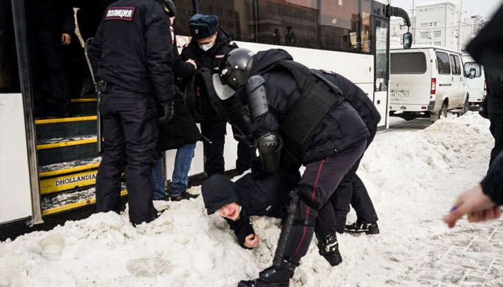 Цензура в медиите, затвор до 15 години за разпространение на