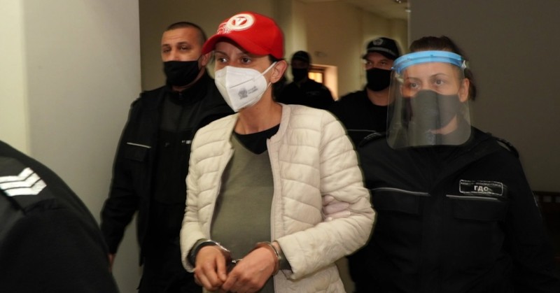 Дъщеря, разчленила майка си в димитровградско село, ще бъде настанена