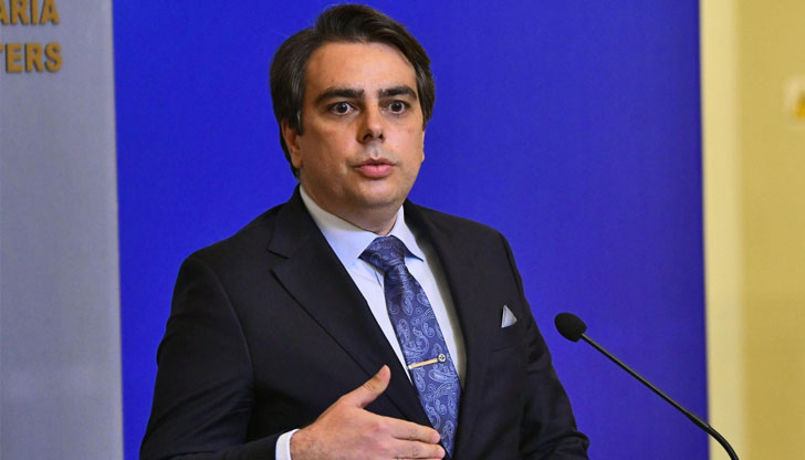 В момента 300 хиляди тона са в резерва, а правителството