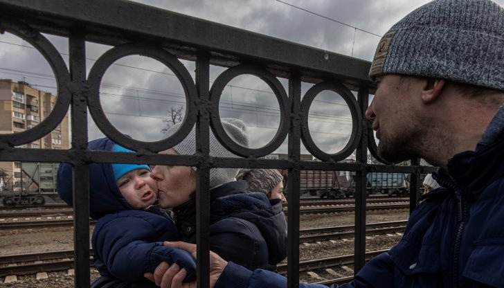 Стотици жени и деца от украинските градове Буча и Ипрен,