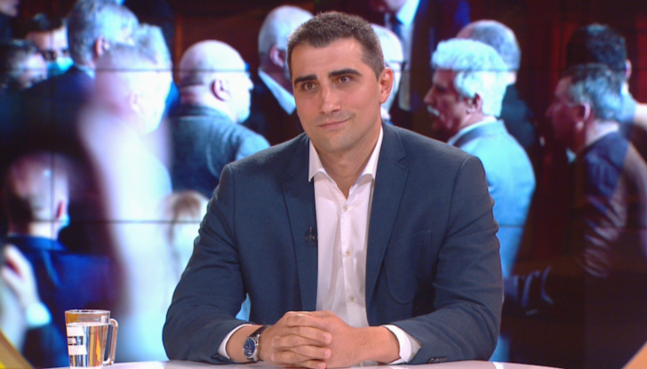 На държавата е била нанесена щета в размер на близо