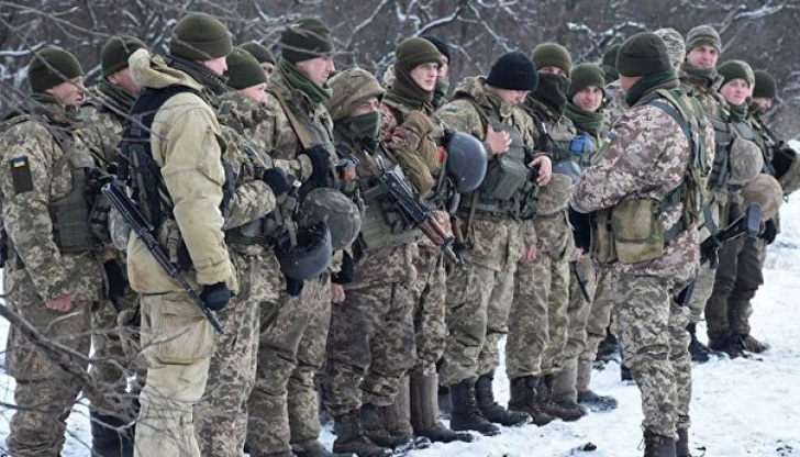 Украинските власти съобщиха, че 9 души са загинали и 57