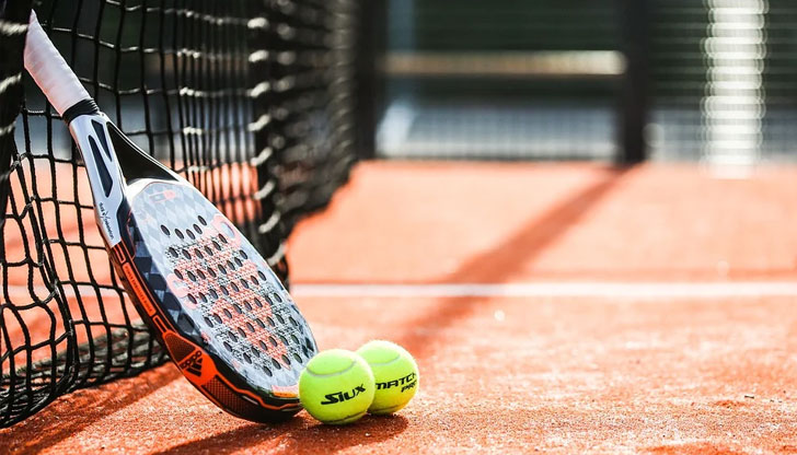 Вносители на предложението са двама съветници от ВМРООбщинските съветници от