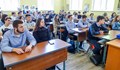 Ученици от МГ „Баба Тонка“ очакваха с нетърпение първата си среща със съдия от Окръжния съд