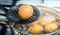 Предизвикателството да опазим яйцата здрави преди боядисване