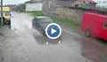 Пиян шофьор заби колата си в ограда на къща в Шишманци