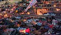 Обувки в памет на загиналите в Буча бяха поставени пред Руския културно-информационен център