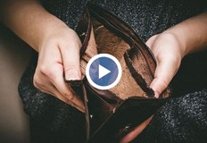 Това показват данните на НСИБългарите теглят с 27 повече от