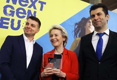 Премиерът Кирил Петков и председателят на ЕК Урсула фон дер