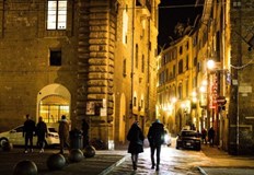 На четирима българи във Франция бяха повдигнати обвинени в сводничество