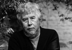 Той е издъхнал в дома си в МиърНа 87 години