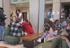 Мобилни екипи на полицията в Бургас започнаха да регистрират украински